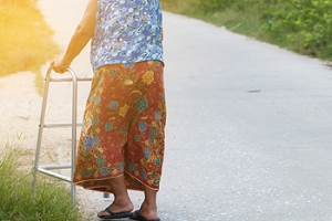 Routine Medical Exams May Help to Prevent Falling